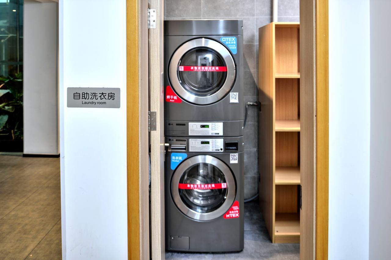 Ibis Shanghai Gubei Exterior foto